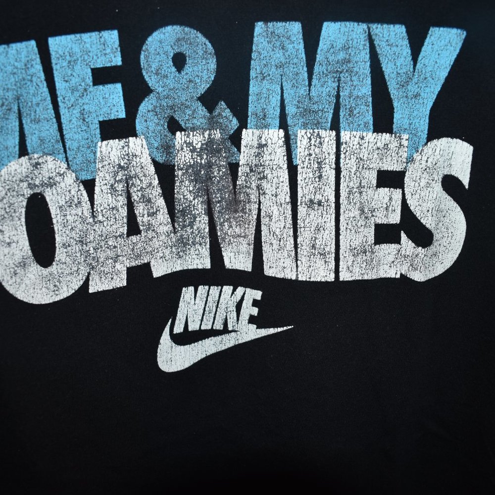 Nike Friends Shirt - Picture 3 of 4